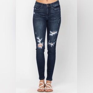 Judy Blue Dark Blue Distressed Skinny Jeans